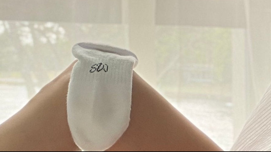 Cotton Crew Socks 3 - Pack - White SkyWaves© - SkyWaves